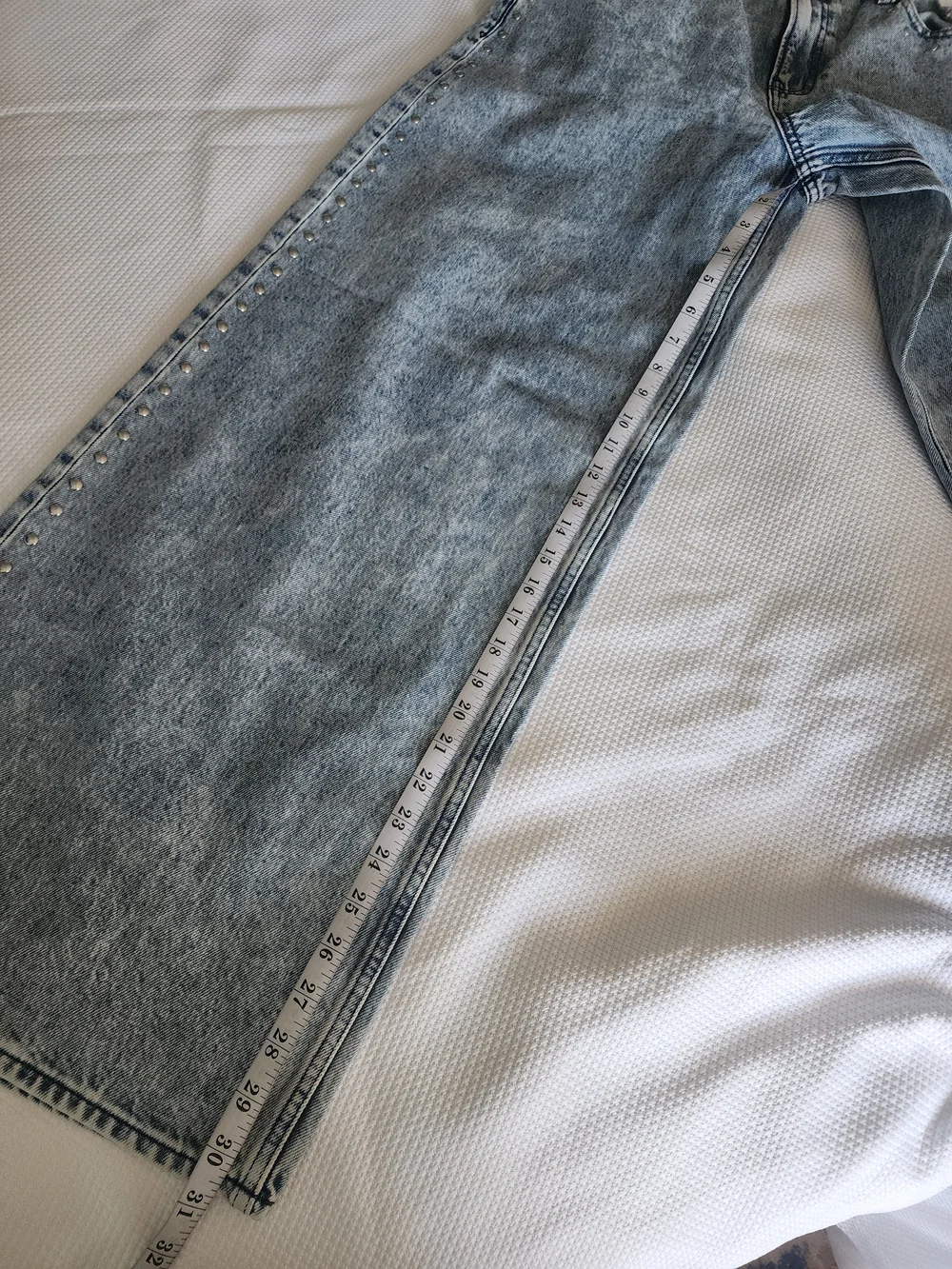 GAP Mid Rise Baggy Jeans - Light Blue Denim New With Tags - Picture 9 of 14